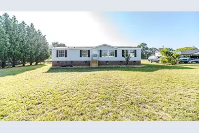 160 Water Hills Lane, Carthage, NC 28327 - Photo 2