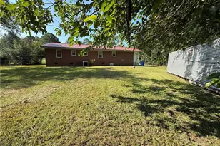 3266 Sandhill Dr, Fayetteville, NC 28306 - Photo 34
