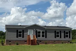 888 Roberta Rd, Fairmont, NC 28340 - Photo 18