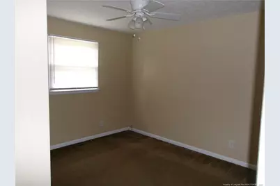 301 W Vinson Avenue, Autryville, NC 28318 - Photo 10