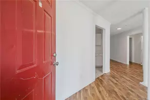 352 Bubble Creek Ct, Fayetteville, NC 28311 - Photo 4