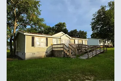 7213 Bronstein Drive, Parkton, NC 28371 - Photo 2