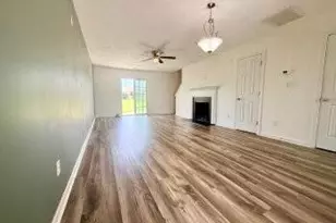 138 Collinwood Dr, Raeford, NC 28376 - Photo 4