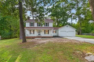 7724 Guinevere Ct, Fayetteville, NC 28314 - Photo 2