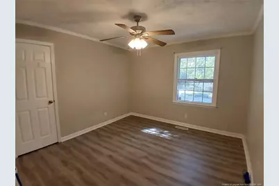 705 Shadowlawn Drive, Fayetteville, NC 28303 - Photo 8