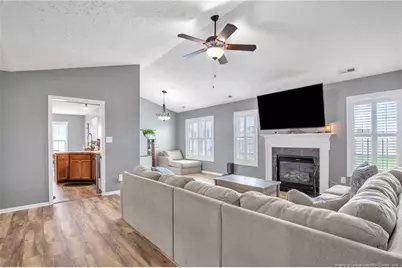 507 Fairfield Circle, Raeford, NC 28376 - Photo 10
