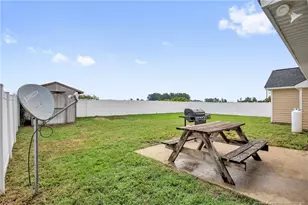 507 Fairfield Cir, Raeford, NC 28376 - Photo 34