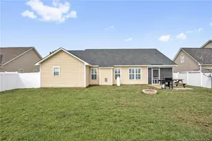 507 Fairfield Cir, Raeford, NC 28376 - Photo 36