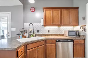 507 Fairfield Cir, Raeford, NC 28376 - Photo 12