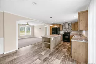 1039 Edgewater Dr, Raeford, NC 28376 - Photo 12