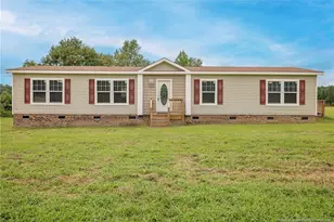 1039 Edgewater Dr, Raeford, NC 28376 - Photo 4