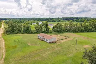 1039 Edgewater Dr, Raeford, NC 28376 - Photo 36