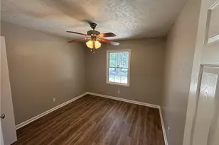 6791 Seaford Dr, Fayetteville, NC 28314 - Photo 8