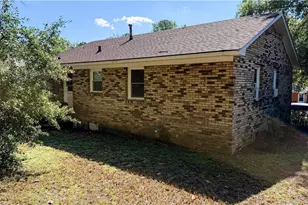 940 Fleetwood Dr, Fayetteville, NC 28305 - Photo 12