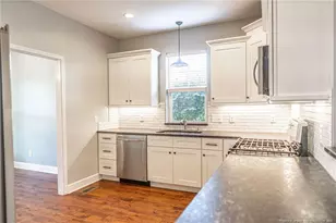 125 Bree Ct, Aberdeen, NC 28315 - Photo 8