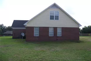 190 Finch Rd, Rockfish, NC 28306 - Photo 2