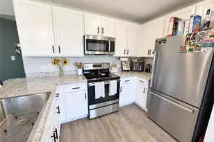 132 Presley St, Raeford, NC 28376 - Photo 8