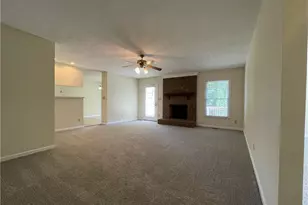 6124 Garden Ct, Fayetteville, NC 28311 - Photo 2