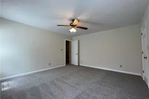 6124 Garden Ct, Fayetteville, NC 28311 - Photo 16