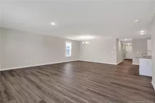 31 E Emily Gardens Dr, Selma, NC 27576 - Photo 8
