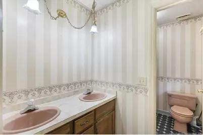 2000 Merrimac Drive, Fayetteville, NC 28304 - Photo 30