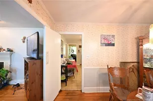 1053 Hargrove St, Henderson, NC 27536 - Photo 8