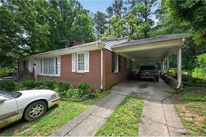 1053 Hargrove Street, Henderson, NC 27536 - Photo 2
