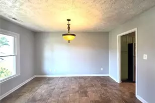 5004 Paulson Dr, Fayetteville, NC 28304 - Photo 6
