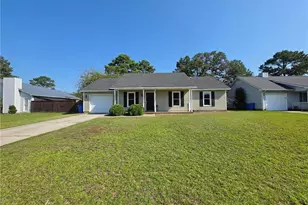 5004 Paulson Dr, Fayetteville, NC 28304 - Photo 2
