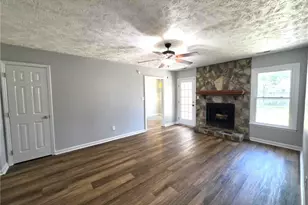 5004 Paulson Dr, Fayetteville, NC 28304 - Photo 14