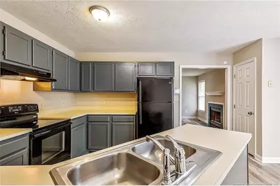 5928 Lively Court, Fayetteville, NC 28306 - Photo 16