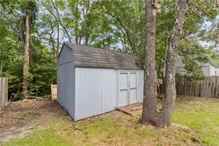 904 Dandridge Dr, Fayetteville, NC 28303 - Photo 24