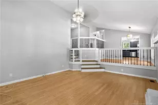904 Dandridge Dr, Fayetteville, NC 28303 - Photo 12