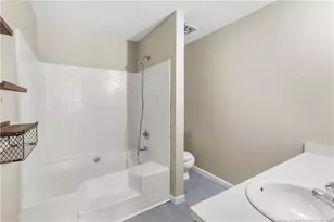 1882 Tryon Dr, Fayetteville, NC 28303 - Photo 16