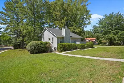 417 Crestview Street, Sanford, NC 27330 - Photo 6