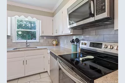 5707 Nassau Drive, Fayetteville, NC 28314 - Photo 16
