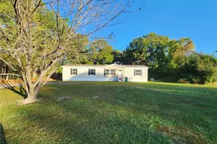 3187 John McMillian Rd, Hope Mills, NC 28348 - Photo 2