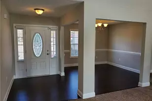3126 Thrower Rd, Hope Mills, NC 28348 - Photo 2