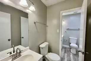 6405 Lorell Ct, Fayetteville, NC 28304 - Photo 8