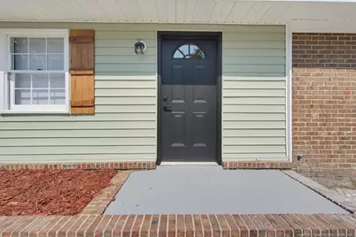 6612 Amanda Circle, Fayetteville, NC 28304 - Photo 6