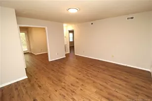 3905 Lexington Dr, Raleigh, NC 27606 - Photo 4
