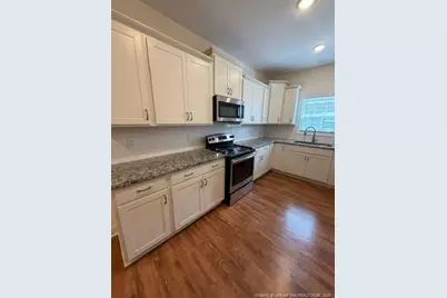 811 Linwood Avenue, Lumberton, NC 28358 - Photo 4