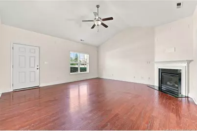 634 Collinwood Drive, Raeford, NC 28376 - Photo 6