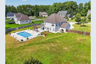519 Daylily Court, Carthage, NC 28327 - Photo 2