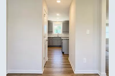 4050 Racking Horse Road, Hope Mills, NC 28348 - Photo 8