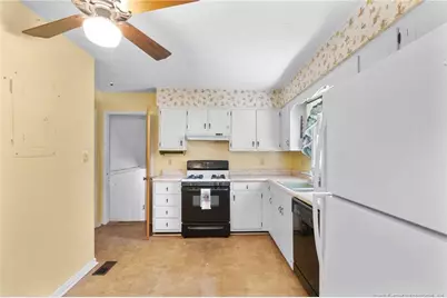 453 Bay Shore Drive, Fayetteville, NC 28311 - Photo 10