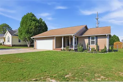 108 Eileen Drive, Spring Lake, NC 28390 - Photo 4