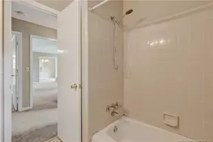 2817 Trentwood Ct, Fayetteville, NC 28304 - Photo 38