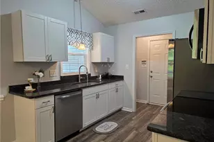 9740 Gooden Dr, Fayetteville, NC 28314 - Photo 12