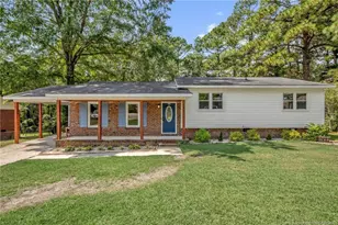 130 S Ingleside Dr, Fayetteville, NC 28314 - Photo 1